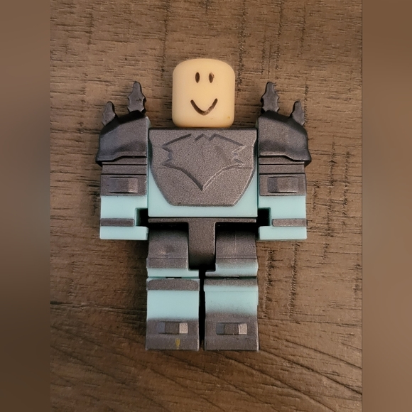 Jazwares Roblox Dungeon Quest 2.5" Inch 6 Count Action Figure Lot W/ Goliath - Picture 3 of 7